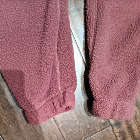 Hershel Supply Co. Sherpa Jogger. - Picture 6 of 6